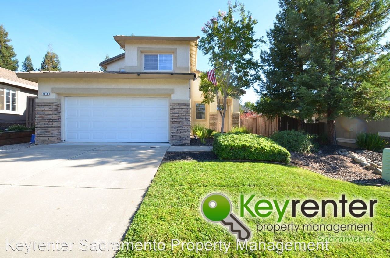 1845 Ardfern Way - Photo 2 of 38