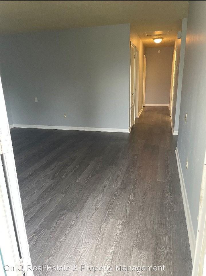 Viking Street - Photo 3 of 17