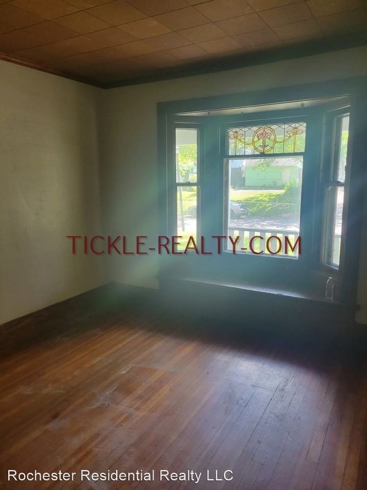 259-261 Pierpont Street - Photo 2 of 13