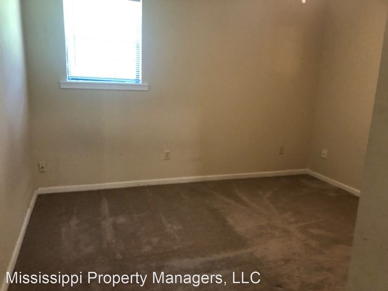 1843  W Jackson Street - Photo 3 of 8