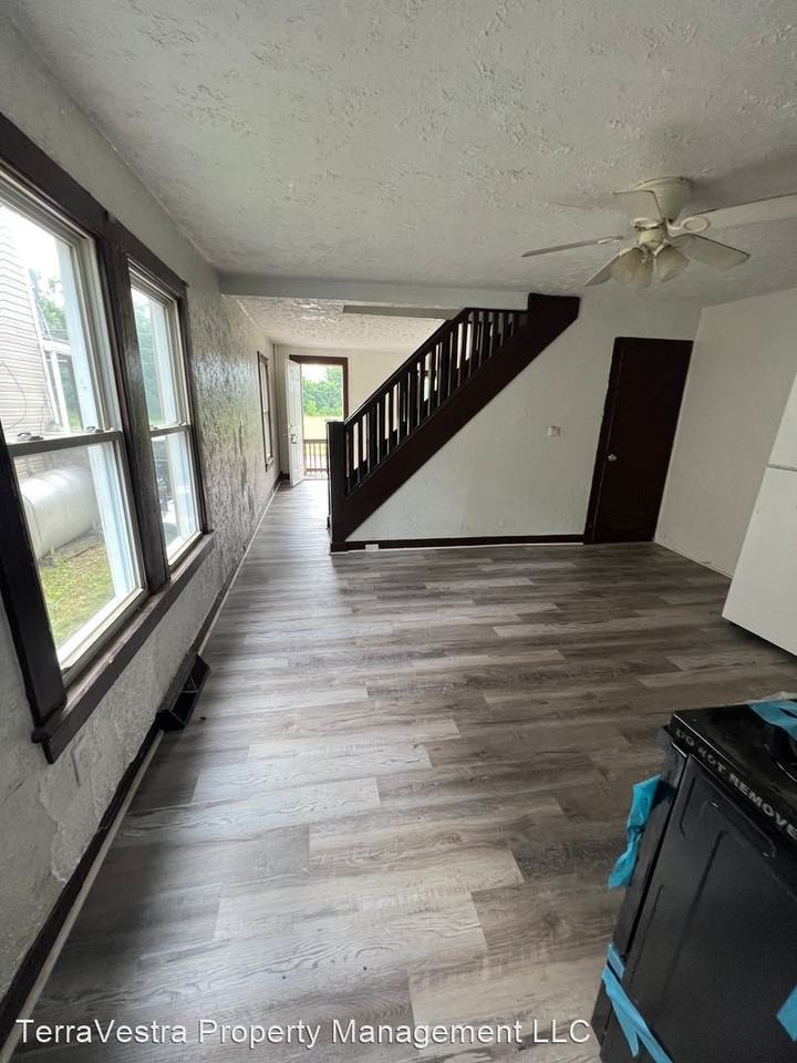 09-31 Quinton Alloway Road - Photo 2 of 12