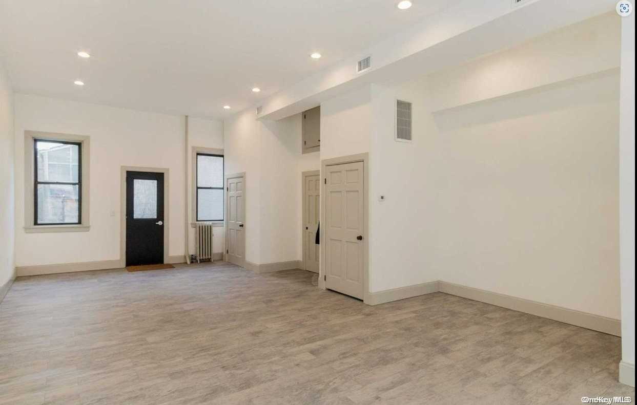 397 Rogers Ave ##1st - Photo 3 of 8