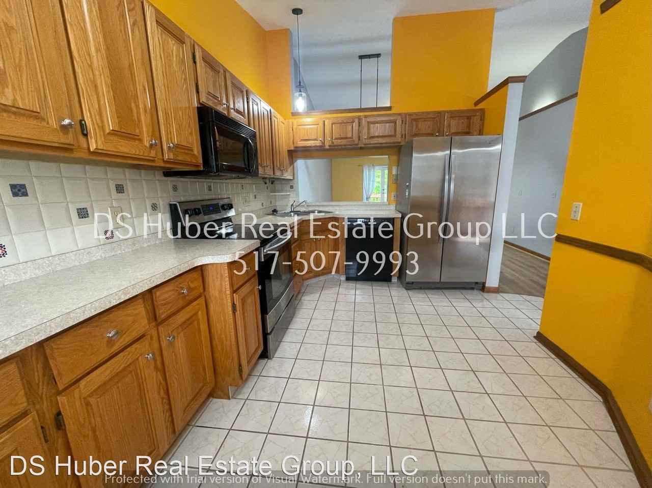 1114 Dillon Cir - Photo 3 of 25