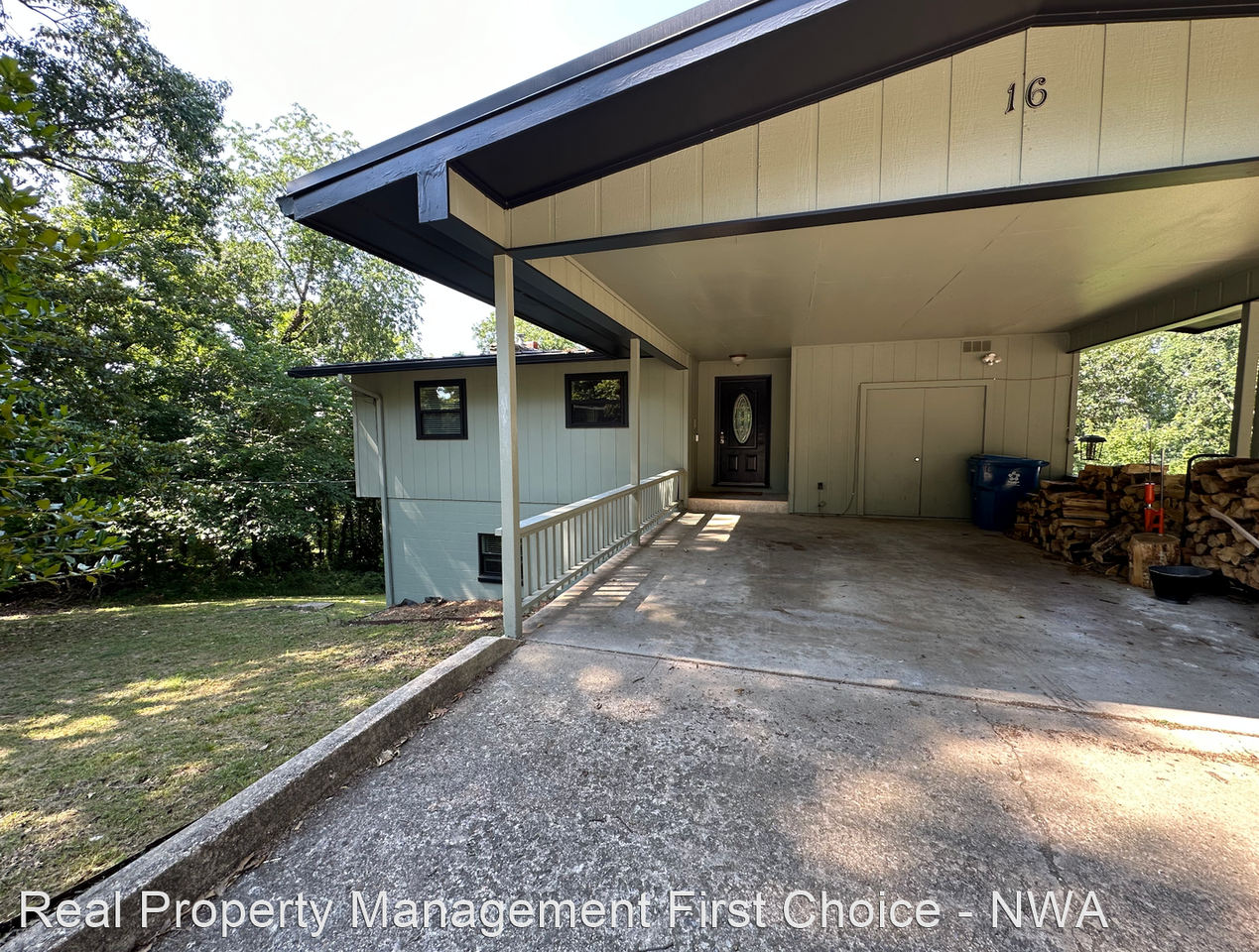 16 Pease Dr - Photo 3 of 50