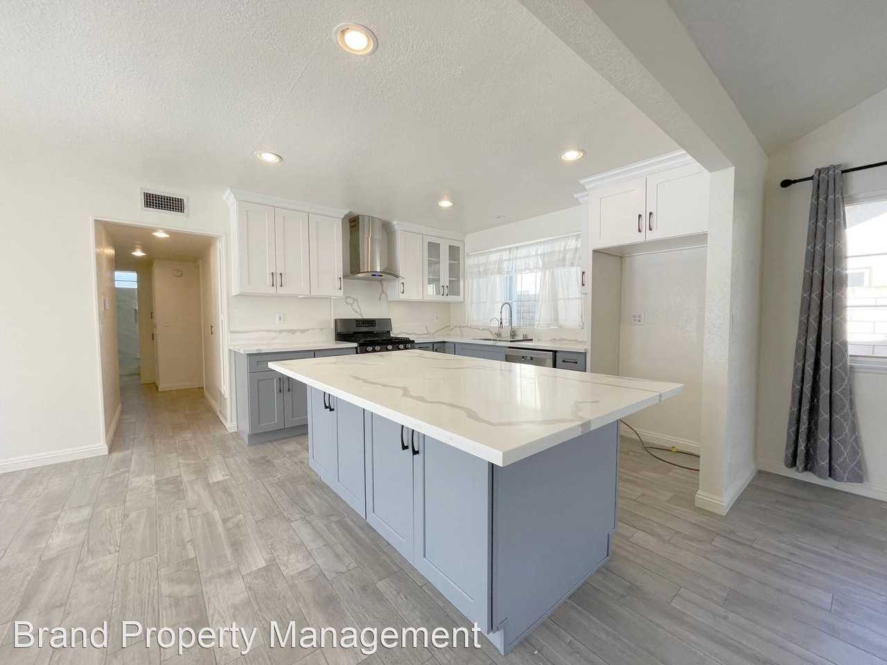 10449 La Ballena Cir - Photo 2 of 27