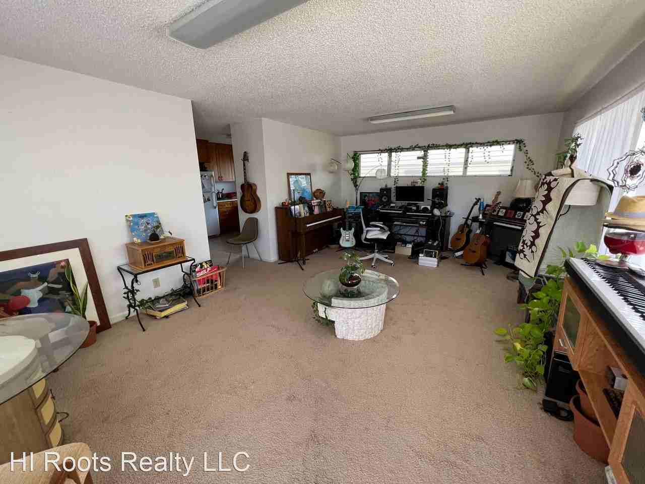 2650A E Manoa Rd - Photo 3 of 12