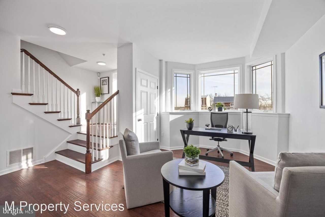 133 Merion Ave - Photo 3 of 9