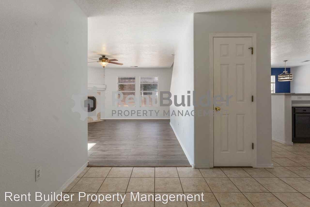 5008 Shadow Rock Rd Nw - Photo 3 of 22