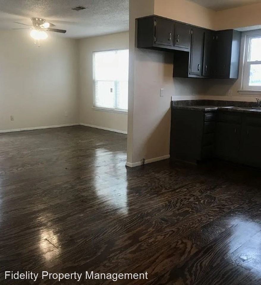 1650 N Engel Ave - Photo 2 of 9