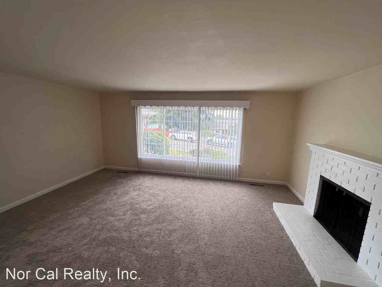 25326 Windfeldt Rd - Photo 2 of 21