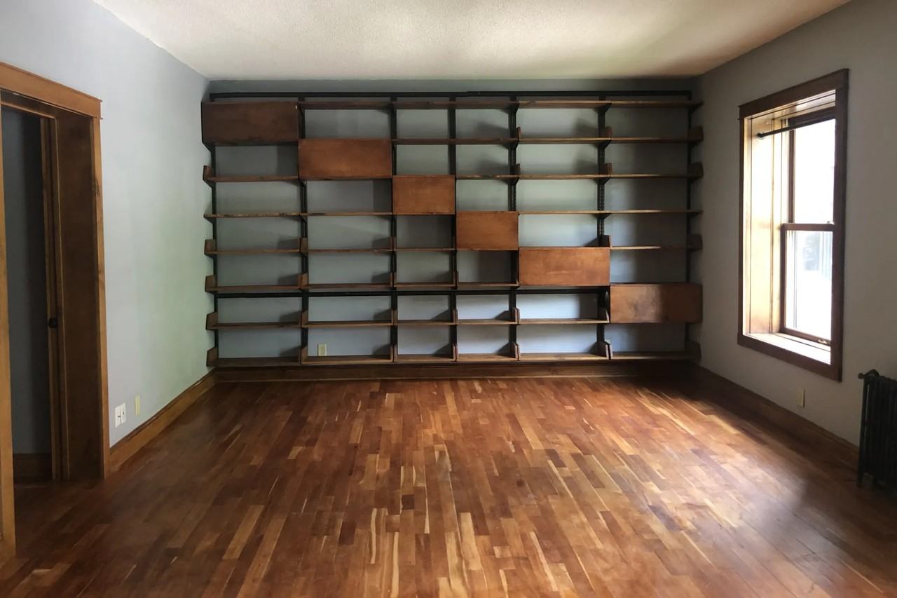 1307 Yale Pl - Photo 2 of 30