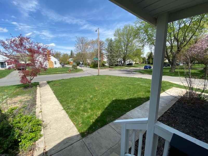 297 E Jeffrey Pl - Photo 3 of 36