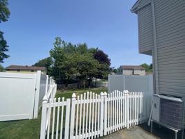 featured image of 517 E Linden St