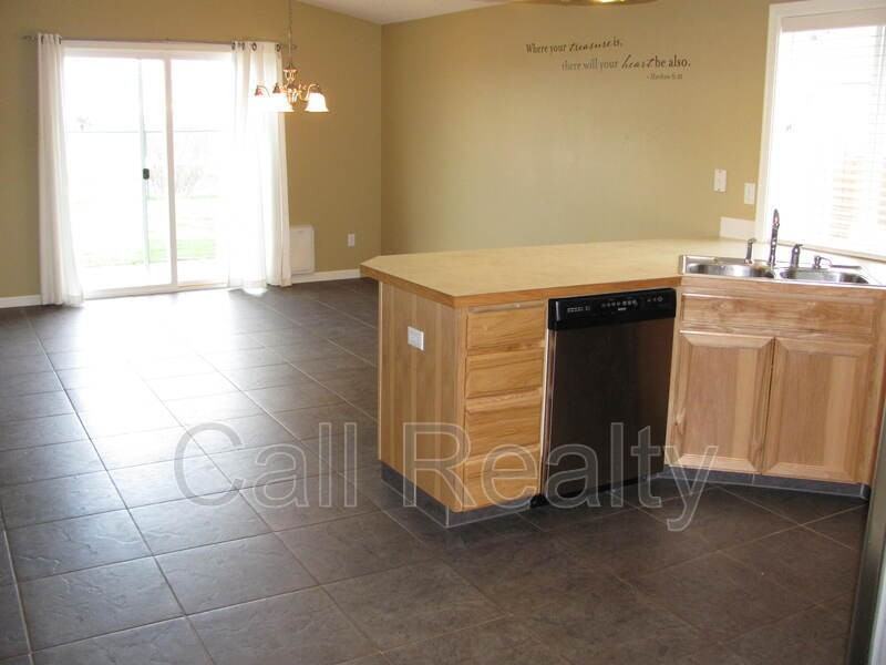 9302 W Caelen Ave - Photo 5 of 8