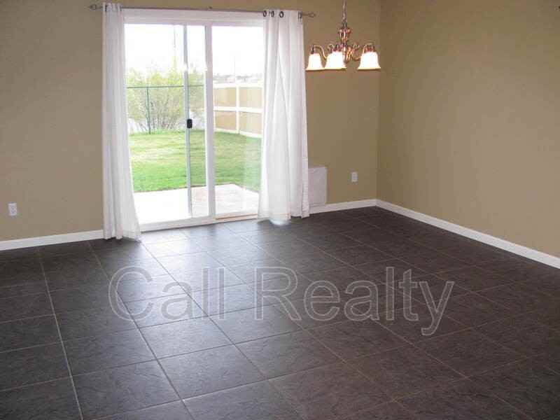 9302 W Caelen Ave - Photo 6 of 8