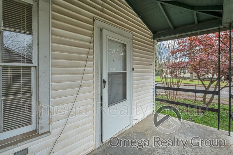 3210 Clopton St Sw - Photo 6 of 28
