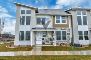featured image of 1098 S High Ridge Rd