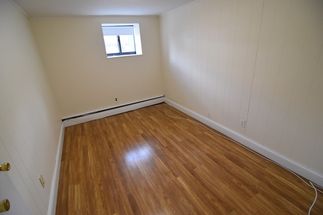 19 Brighton Ave #B - Photo 2 of 7