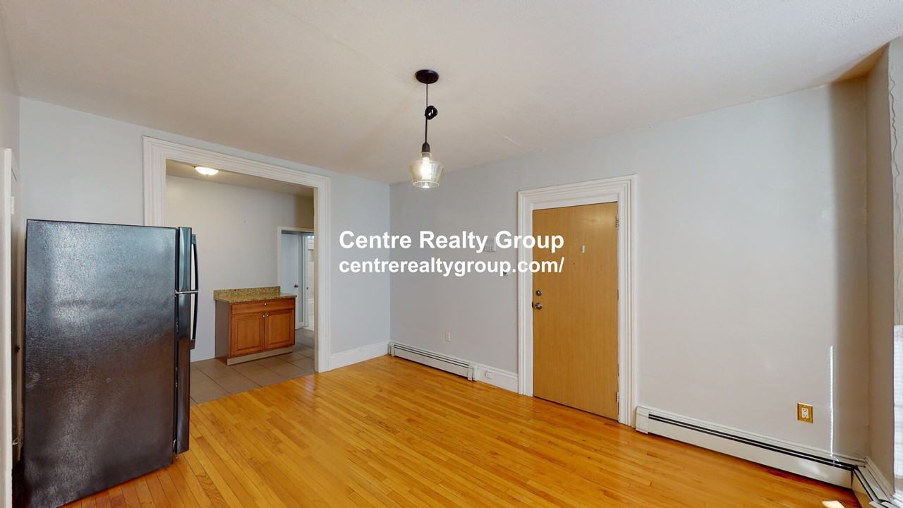 2999 Washington St #1 - Photo 5 of 18