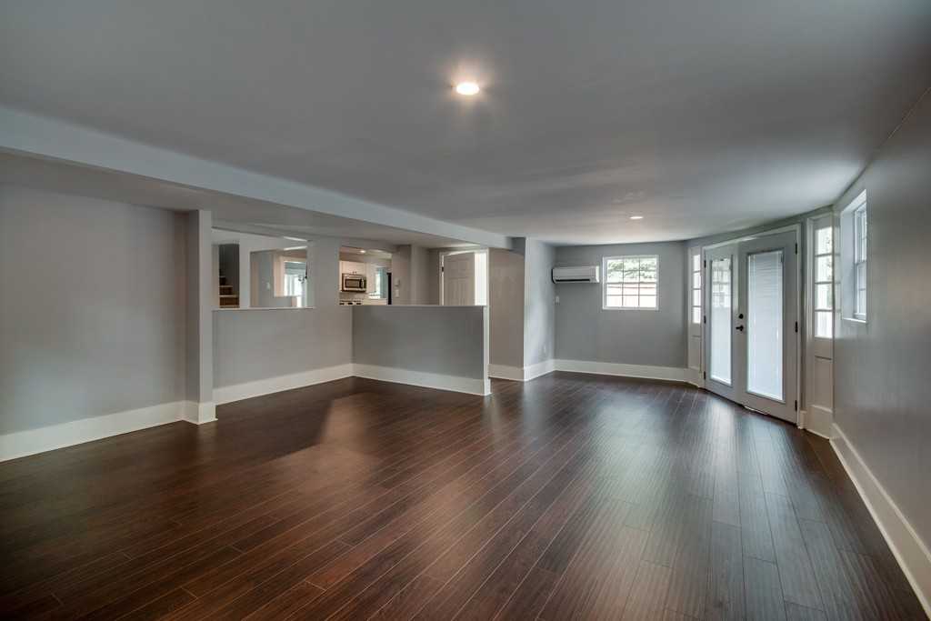 1006 Iverson Ave - Photo 3 of 3