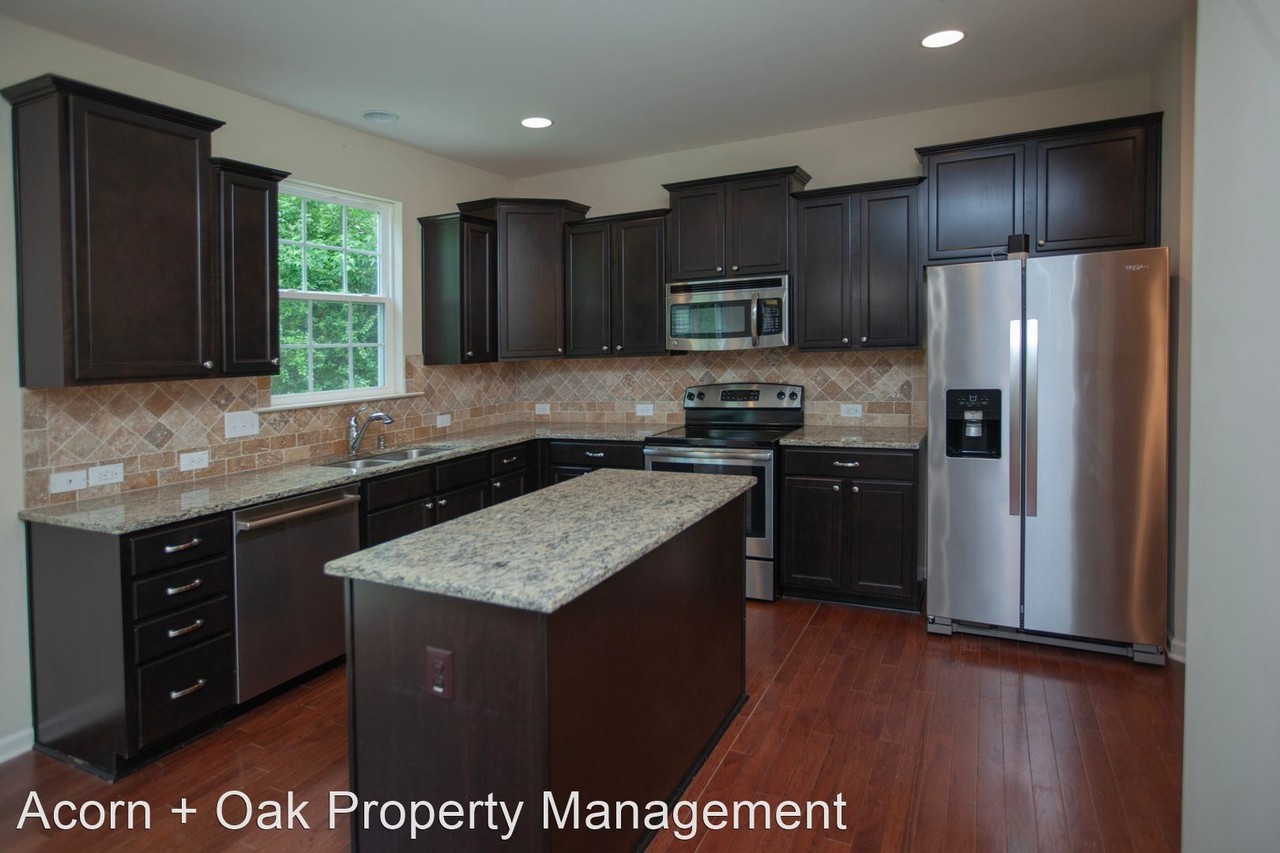 2511 Magnolia Tree Ln - Photo 2 of 20