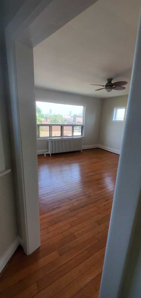 220 Delaware Avenue - Photo 2 of 10