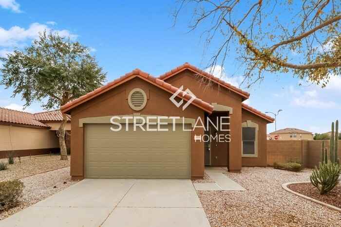 14533 N 157th Dr - Photo 2 of 16