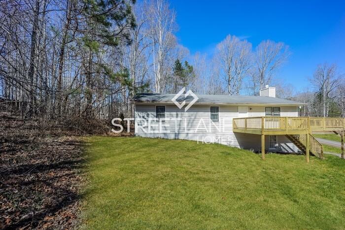 56 Wilson Cir - Photo 2 of 14