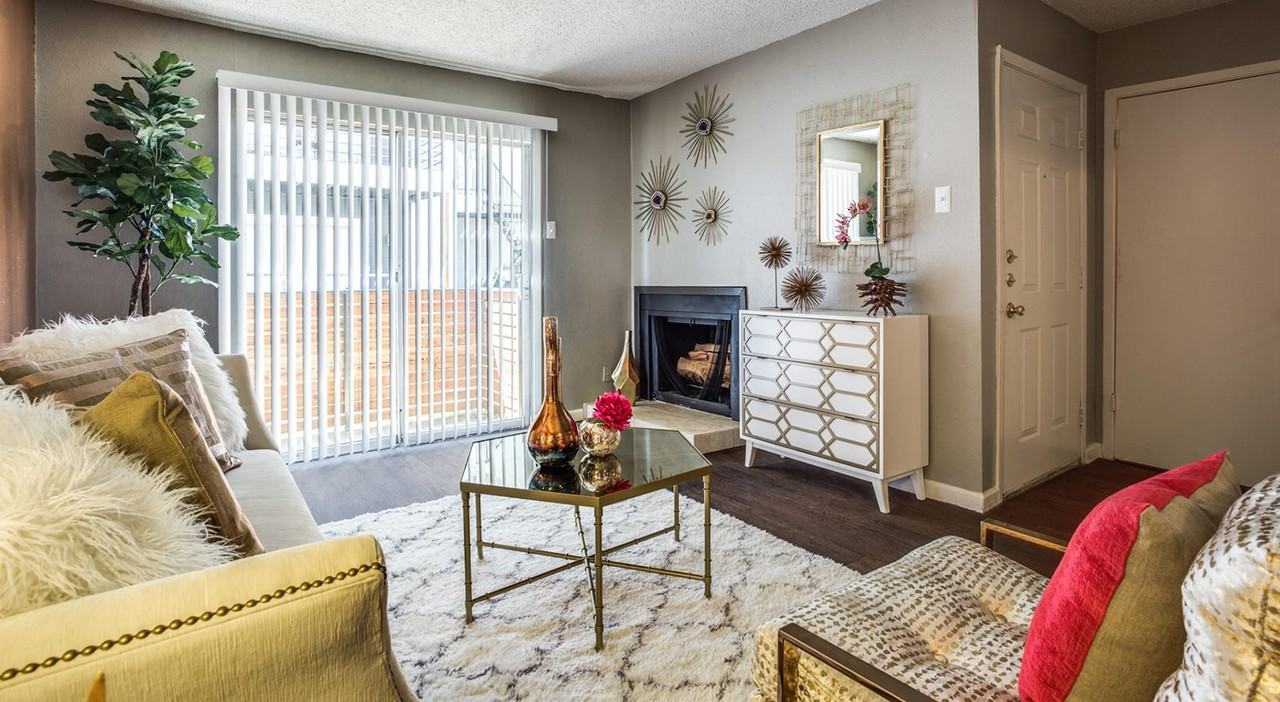 Z - Historical The Hive - Photo 5 of 32