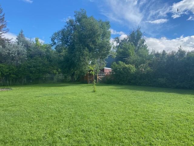 669 Parks St #NA - Photo 3 of 16