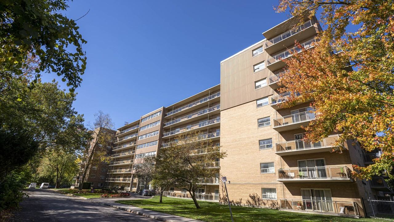 Parkdale Place Apartments 1201 Richmond St, London, ON N6A 3L6 Zumper