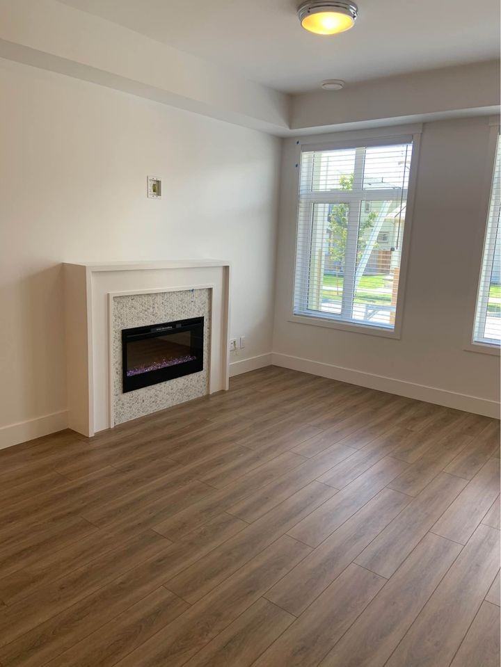 255 Caspian Drive - Photo 3 of 5