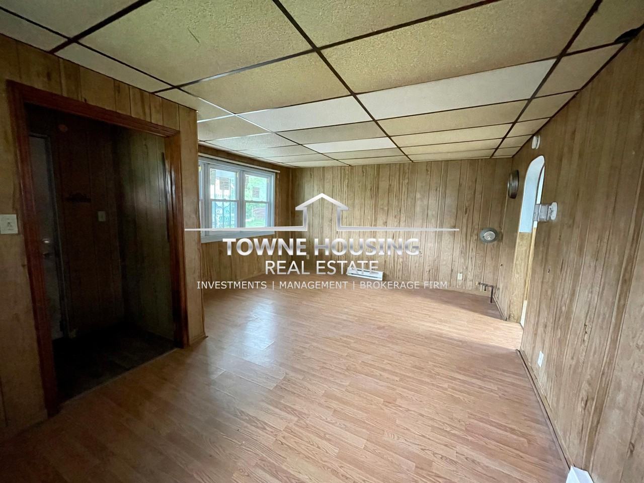 12 Krupp Ave Frnt - Photo 3 of 19