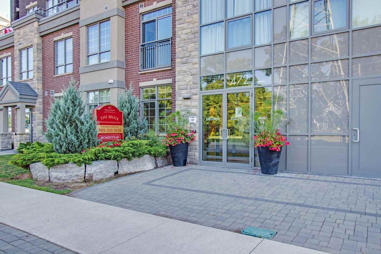 The Brock Apartments 472 Brock Ave, Burlington, ON L7S 1N1 Zumper