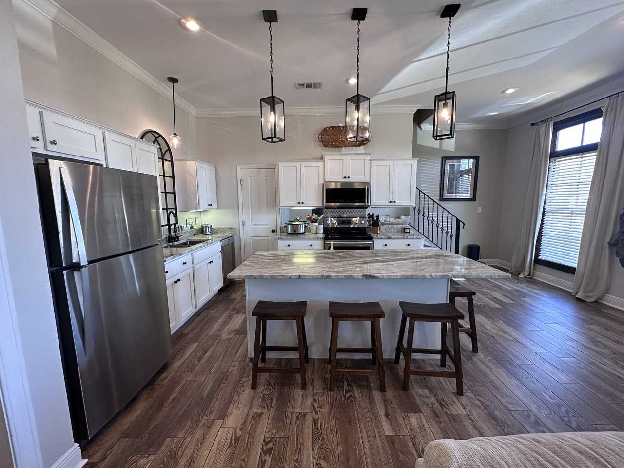 505 Cliff Bullock Dr #505 - Photo 3 of 5