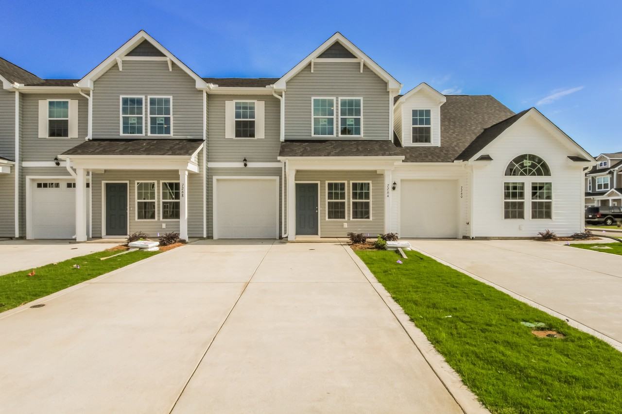 7264 Bellacroft Dr