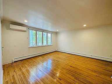 66 61 73rd Pl #2 - Photo 2 of 10