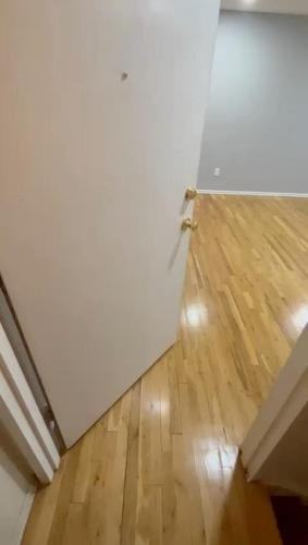 N 16th St #1 - Photo 3 of 11