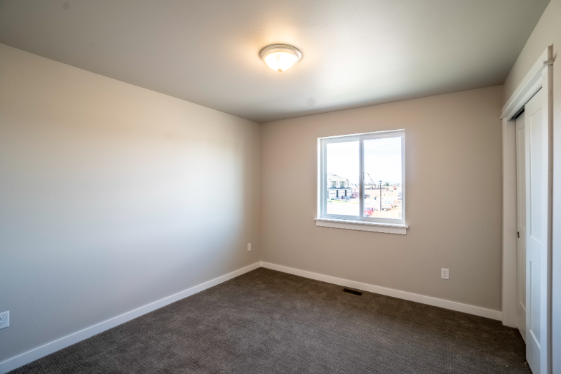 1304 Westwood Cir #D - Photo 5 of 15