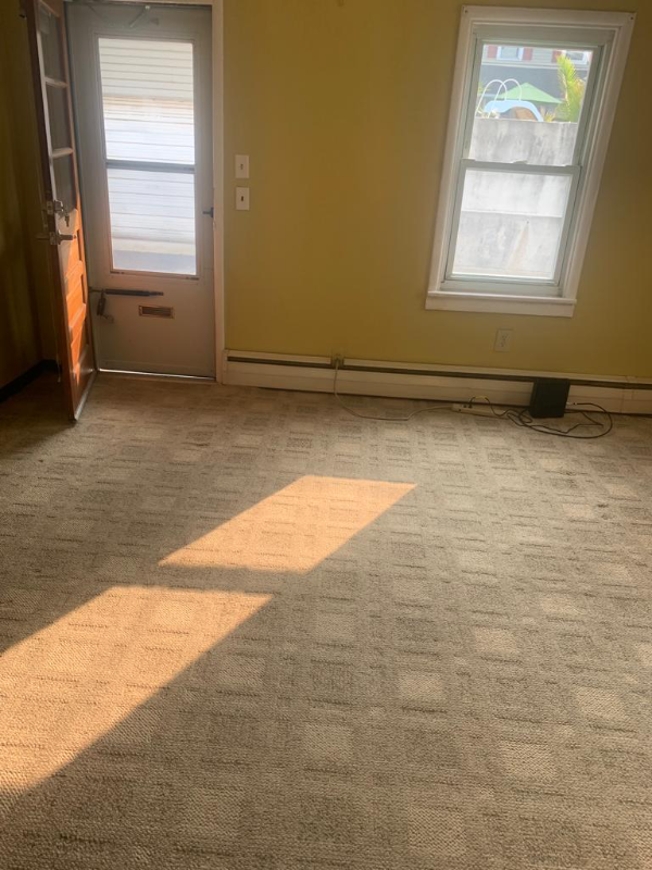 1348 Vienna St - Photo 2 of 39