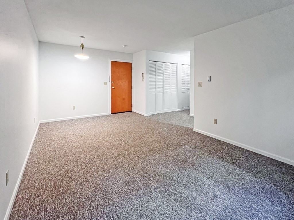 72 Barrett Street - 1Unit 222 #1 - Photo 3 of 16