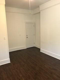 829 Suffolk Avenue #3 - Photo 4 of 10