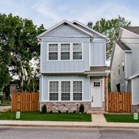 featured image of 502 W Persimmon St #1