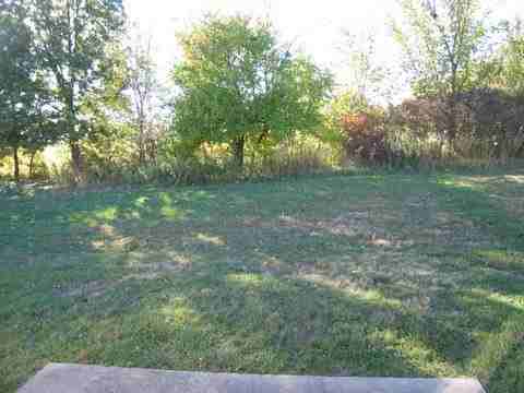 1503 Crown Dr - Photo 2 of 6
