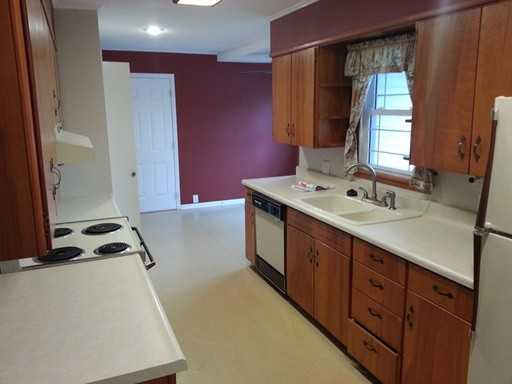 1714 E McPherson St - Photo 2 of 9