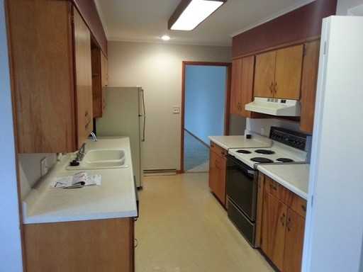 1714 E McPherson St - Photo 3 of 9
