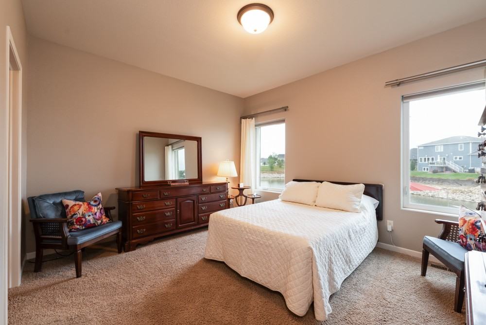 2304 Marina Rd Se #1 - Photo 5 of 19