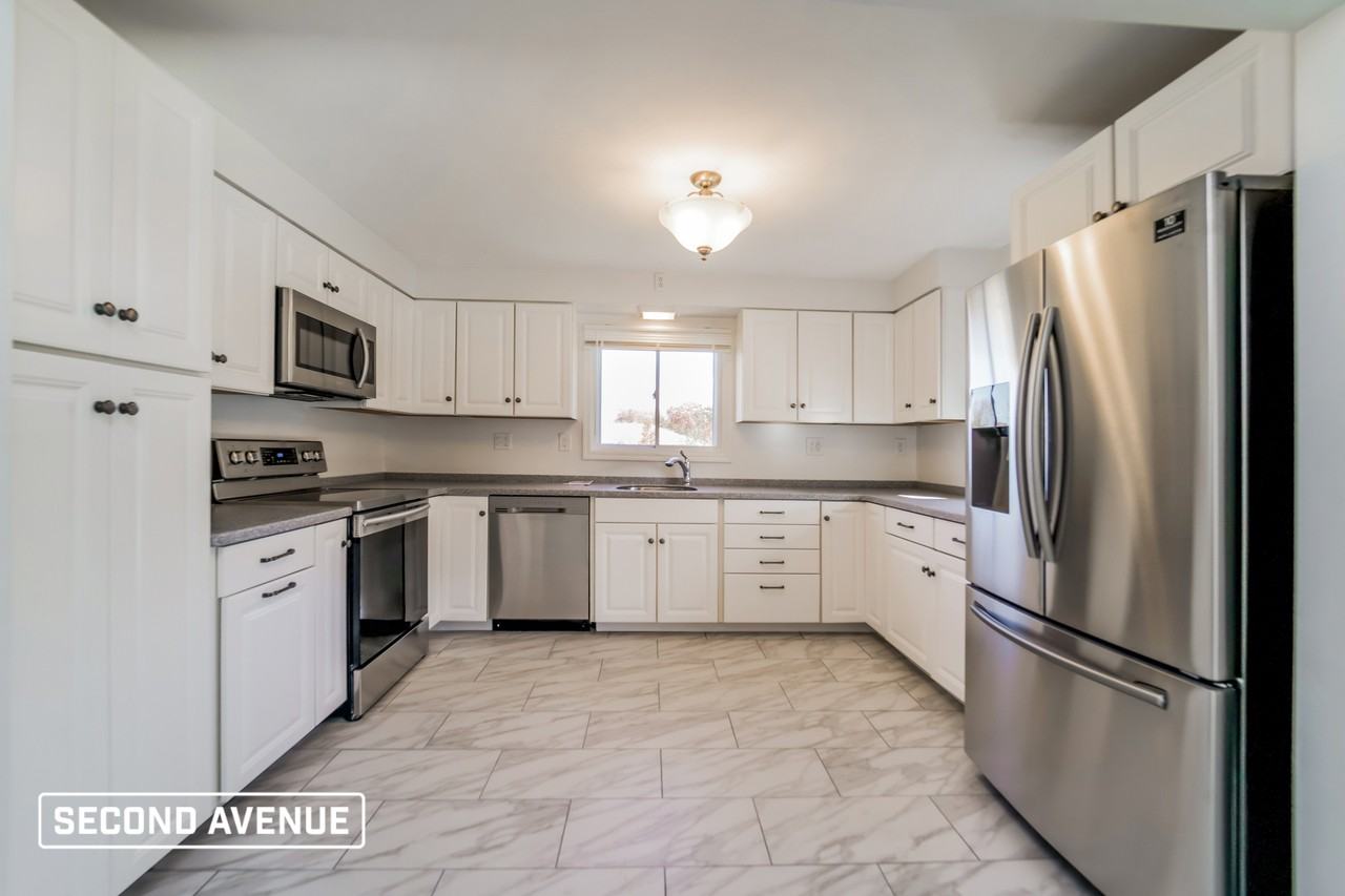 617 Humphrey Rd - Photo 2 of 22