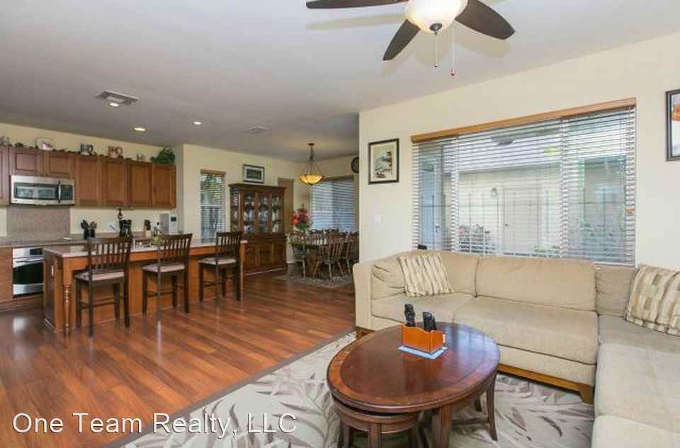 91-2098 Kamakana St - Photo 3 of 35