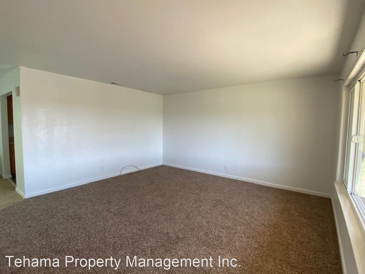 22090 Solar Dr - Photo 2 of 13